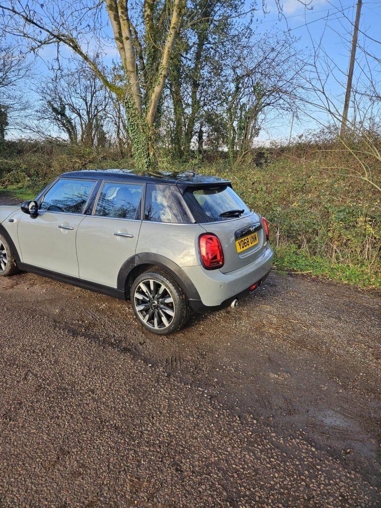 Mini Cooper 1.5